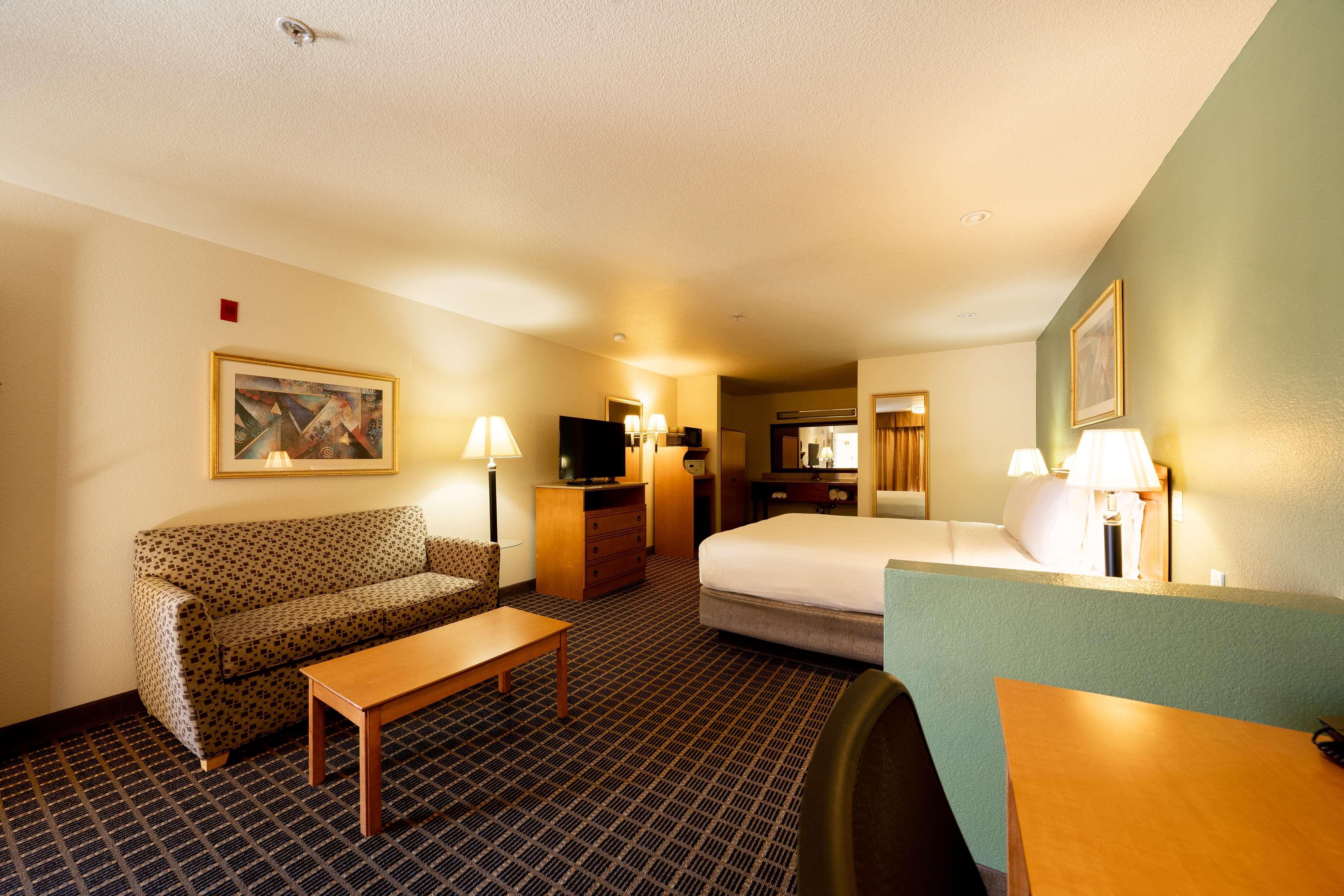 Surestayplus Hotel By Best Western San Jose Central City Bagian luar foto