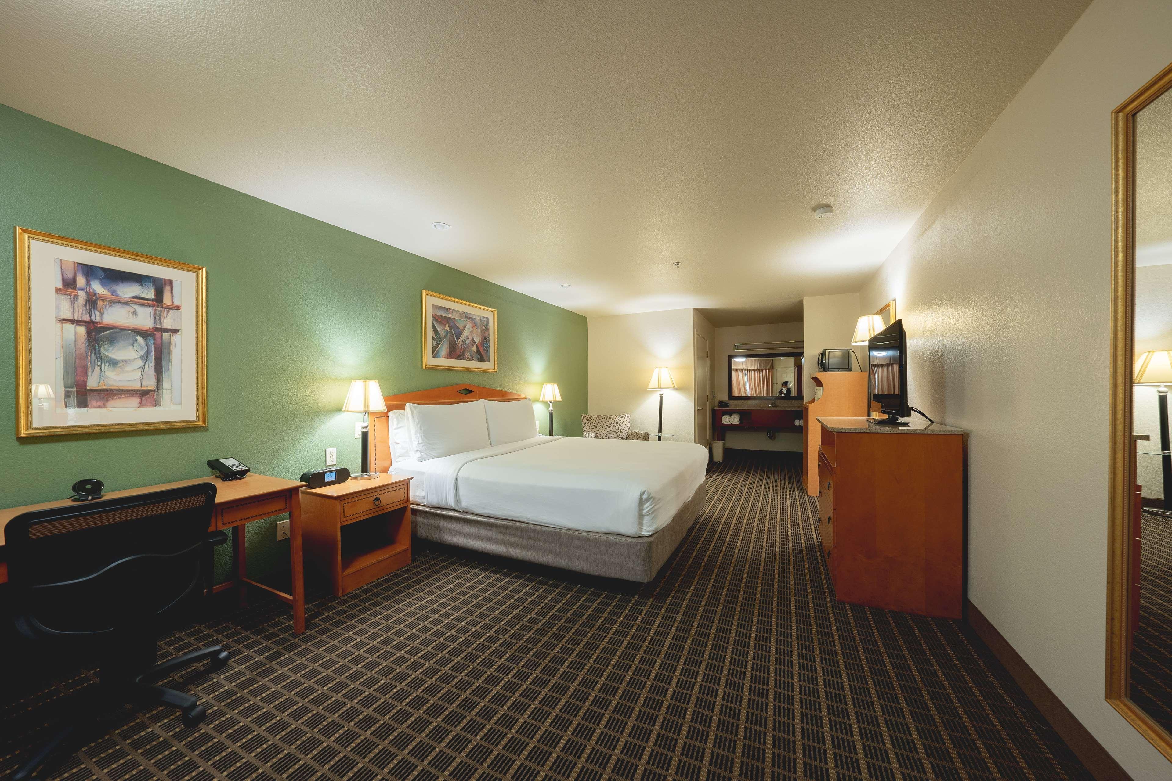 Surestayplus Hotel By Best Western San Jose Central City Bagian luar foto