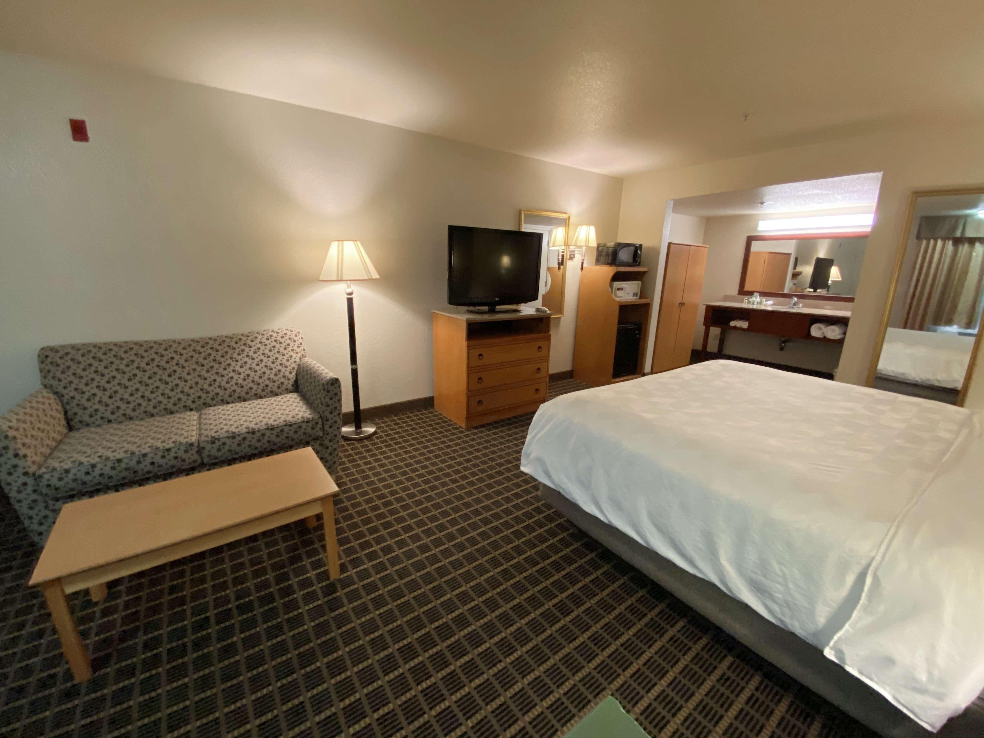 Surestayplus Hotel By Best Western San Jose Central City Bagian luar foto